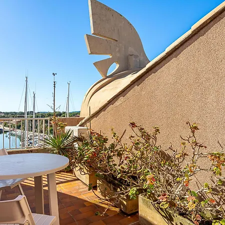 Appartement Port De La Gavine I-4 By Interhome