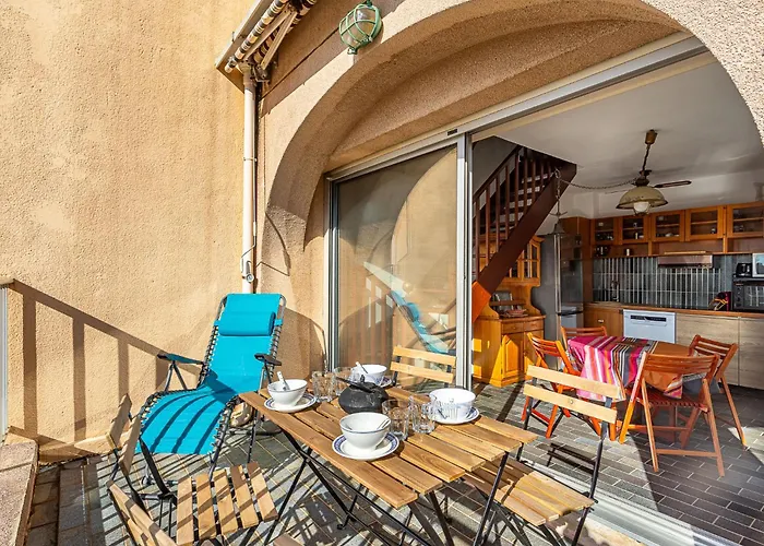 Apartment Port De La Gavine I-4 By Interhome Hyères